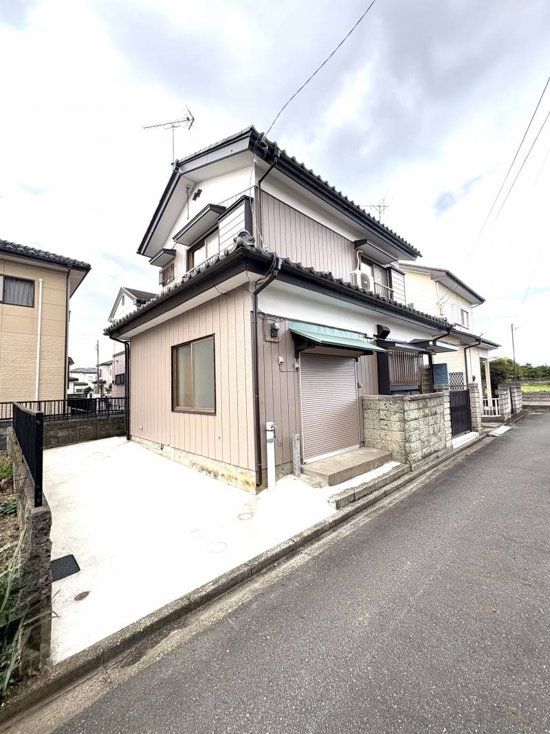 外壁塗装済みでキレイです！