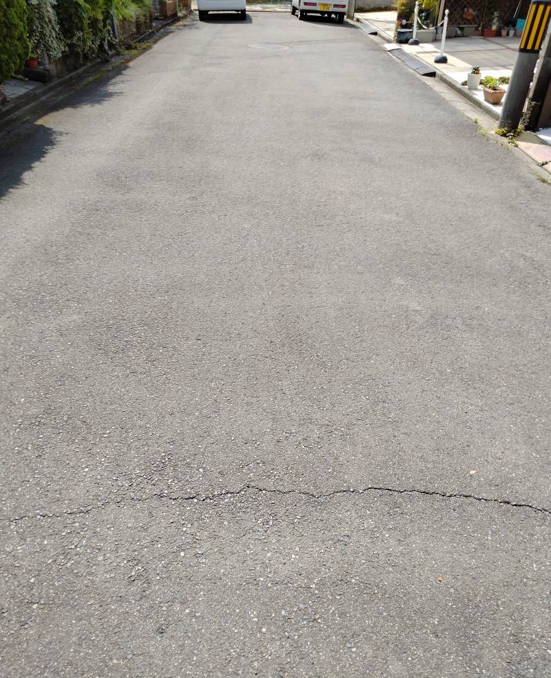 ゆったりとした前面道路！