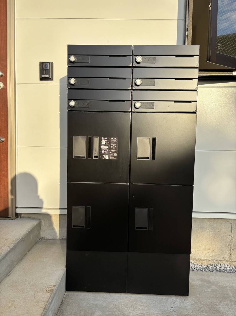 便利な宅配ボックス♪
