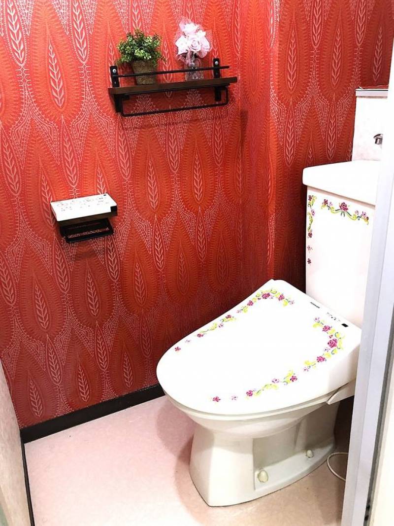 ゴージャス、豪華なトイレ