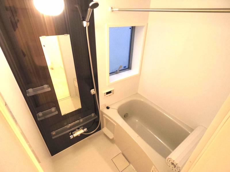 お風呂は大型1216タイプ