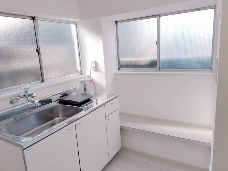 ちょい置きしたり、休憩したりできるベンチ