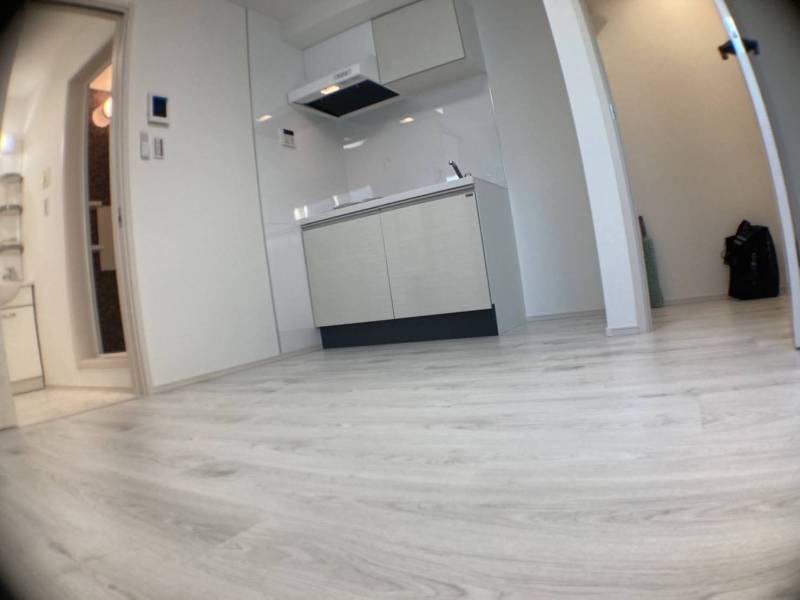 白をベースとしたお部屋は、清潔感をかじることができます