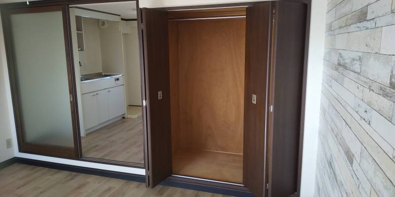 大型のクローゼット