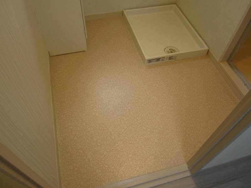 室内洗濯機置場□