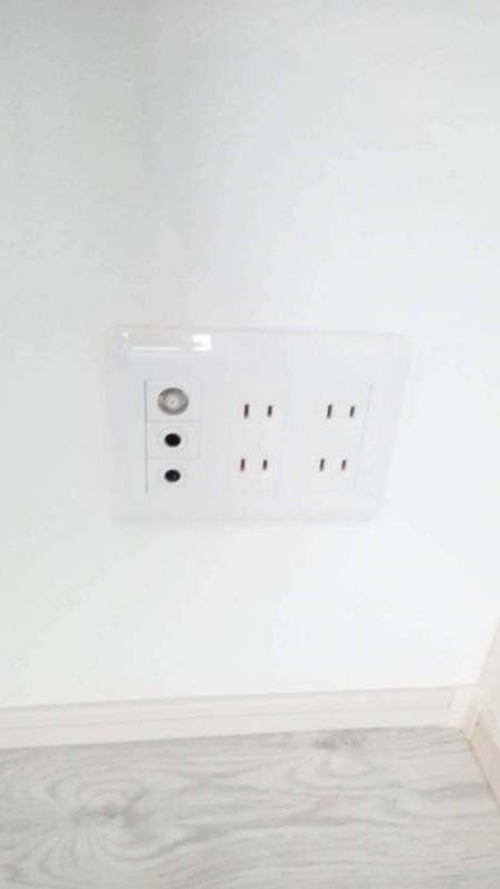 10口以上あるコンセントはテレワークに安心です