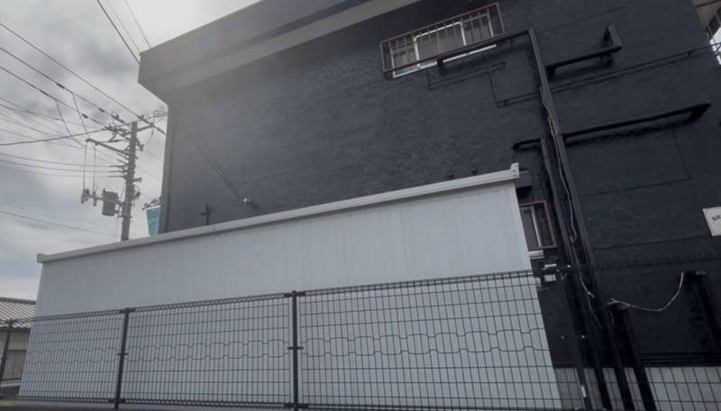 倉庫も各部屋ご用意してます！
裏側の写真です