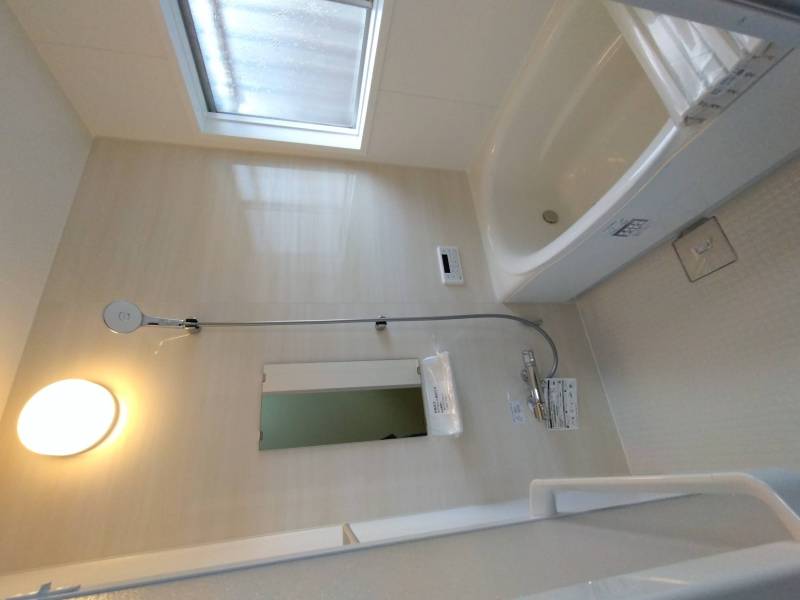 今だけ、新品のお風呂！もちろん追い焚き機能付き！