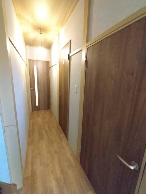 廊下ももちろんリフォーム済です！