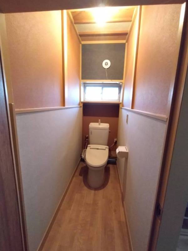 トイレもリフォーム済♪清潔で綺麗になっています！