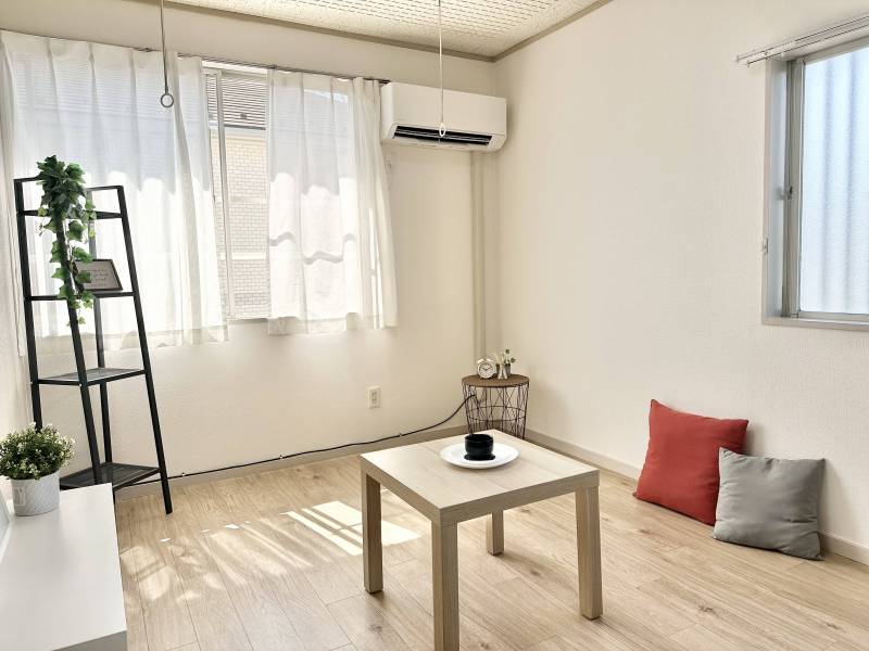 2階角部屋のお部屋で快適にお寛ぎください。