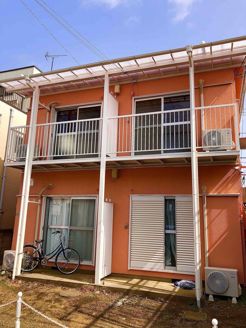 南側道路のため、開放感があります。