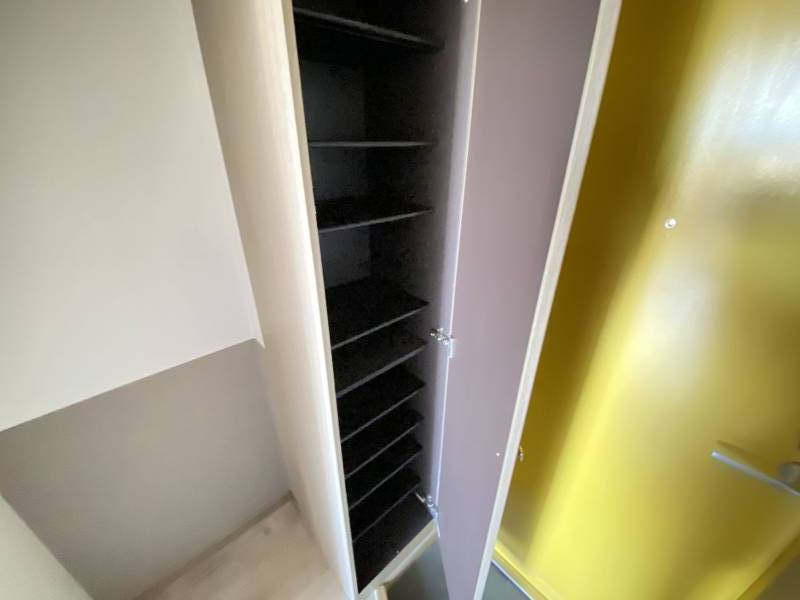 シューズボックス