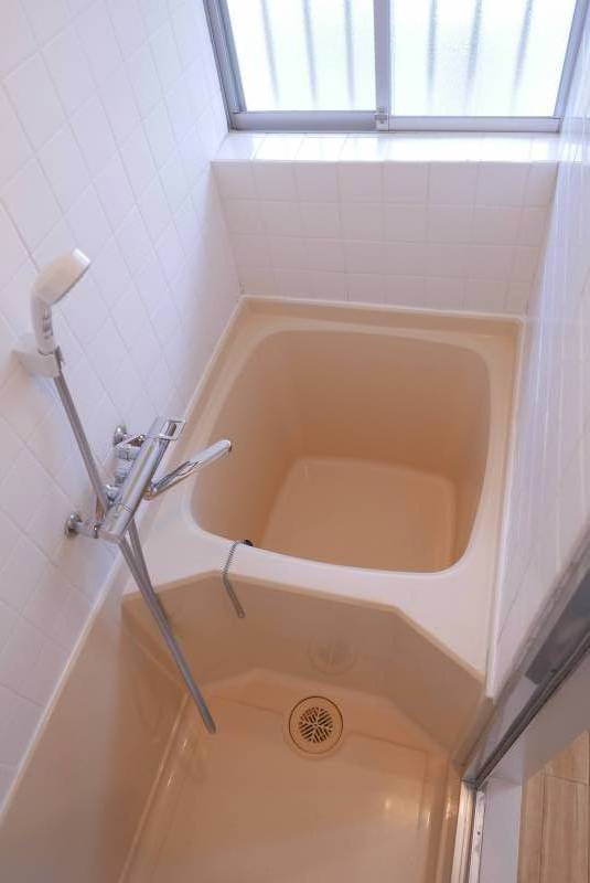 水温調節がしやすいサーモスタット混合水栓です