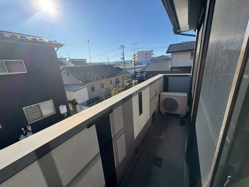 日当たり良好なベランダ