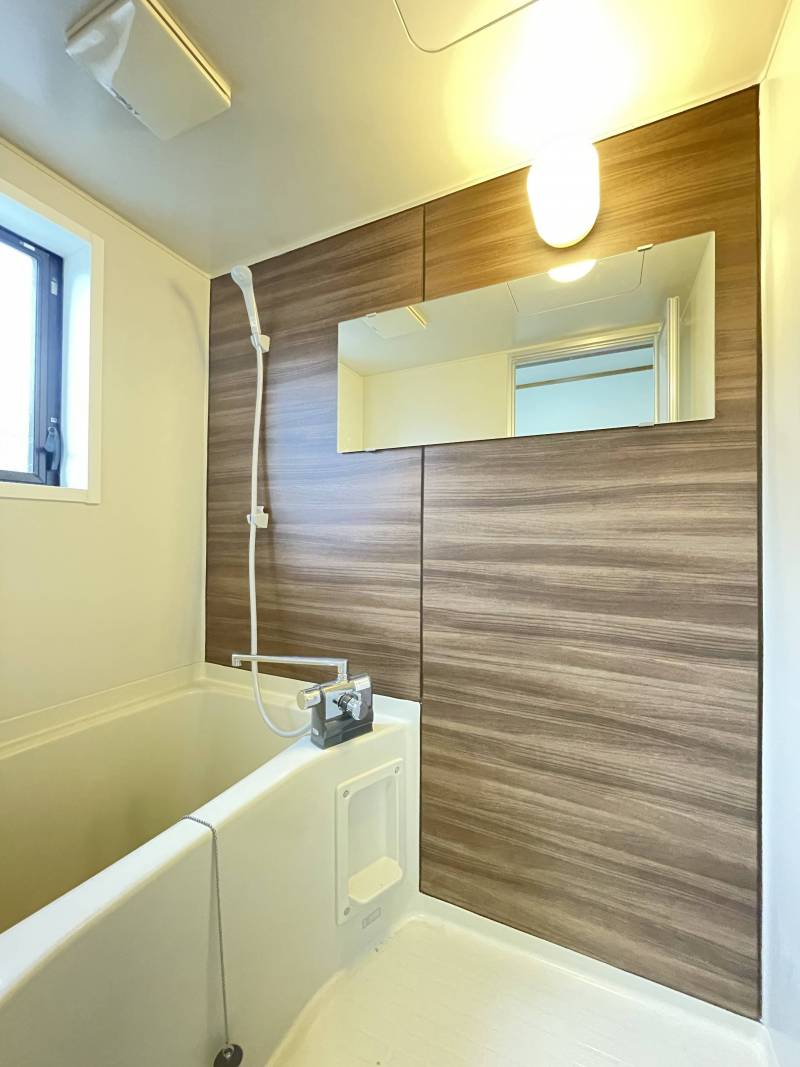 リフォーム済の空間です。サーモスタッド式シャワー（新品）