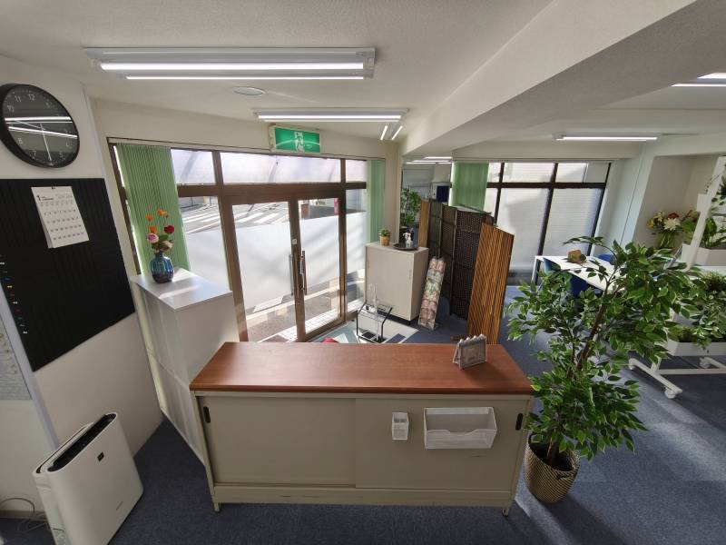 大型受付机　各窓遮熱フィルム