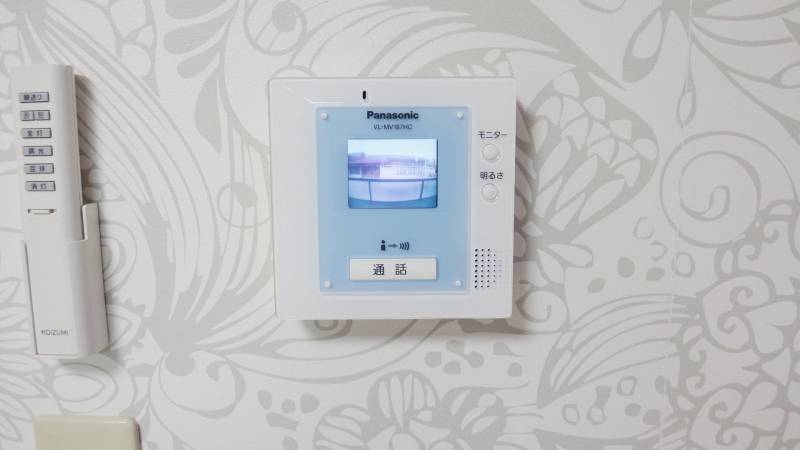 TVドアホンと照明のリモコン