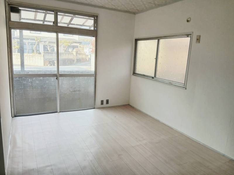 北東のお部屋。個室に丁度良いサイズです。