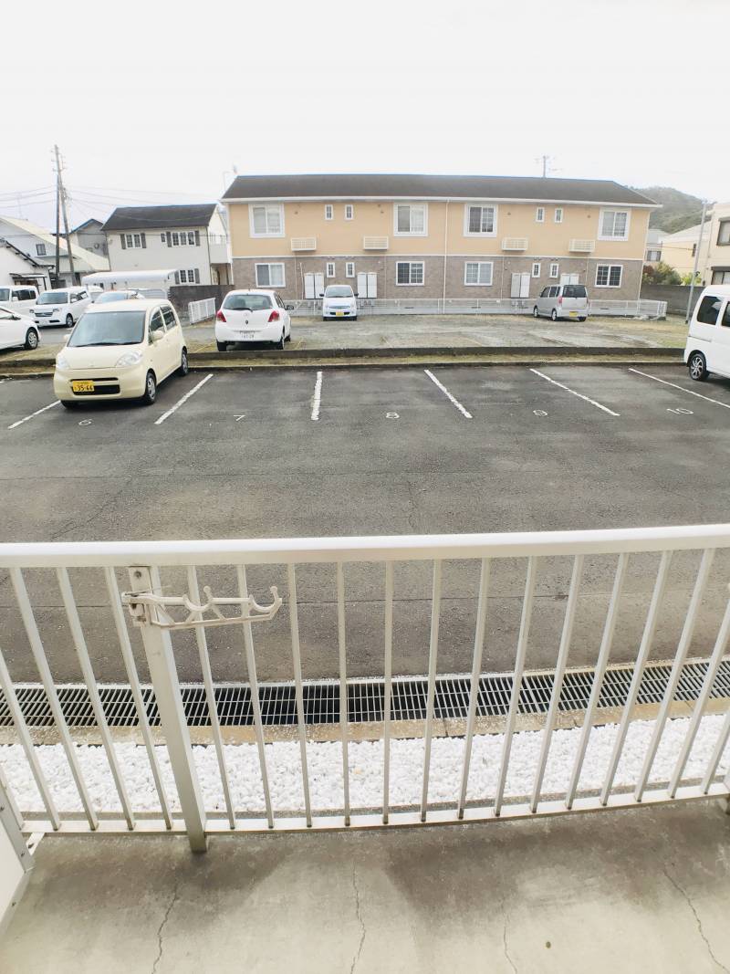 目の前を遮るものが無いので圧迫感無し♪