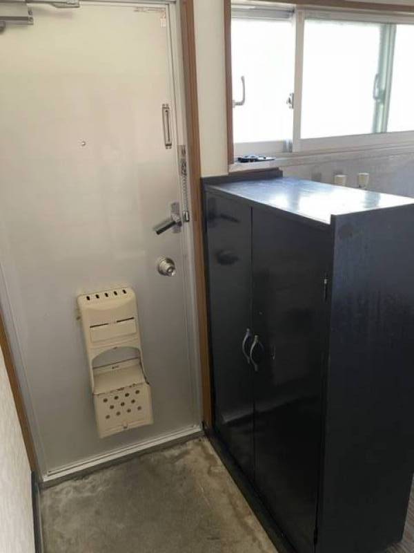 玄関と靴箱です。