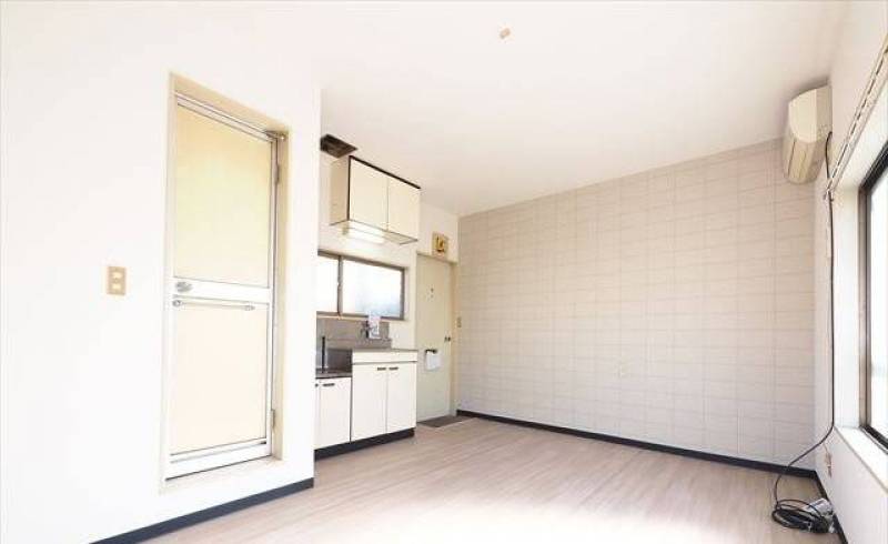 26年１月リノベ済、クロス・フローリング全て張替済