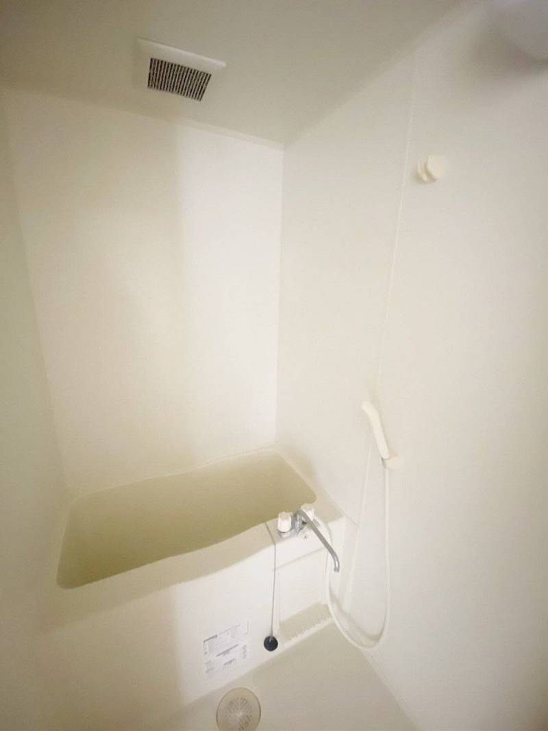 同棟別部屋のイメージになります。