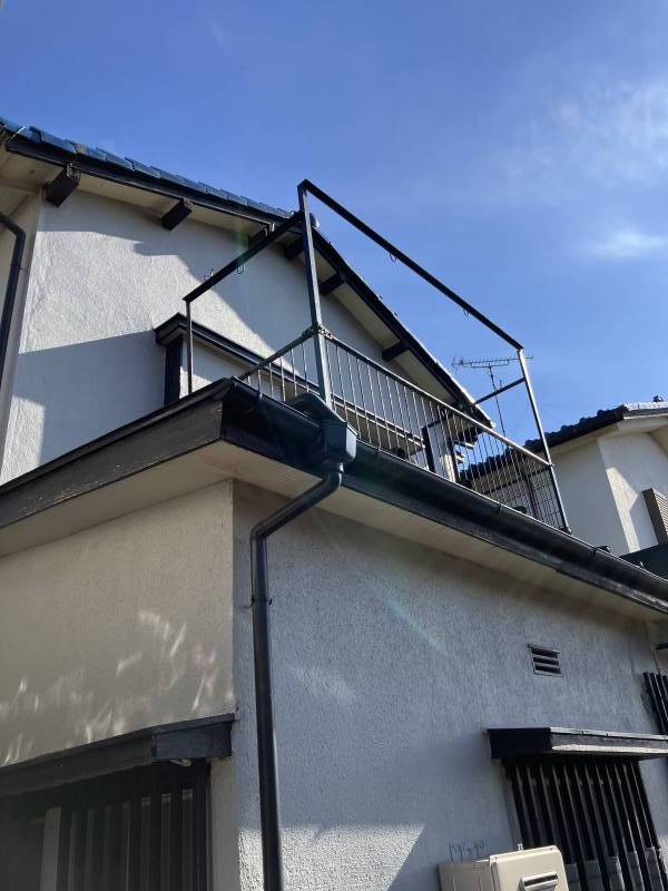 ２階のベランダは陽当たりが良いです