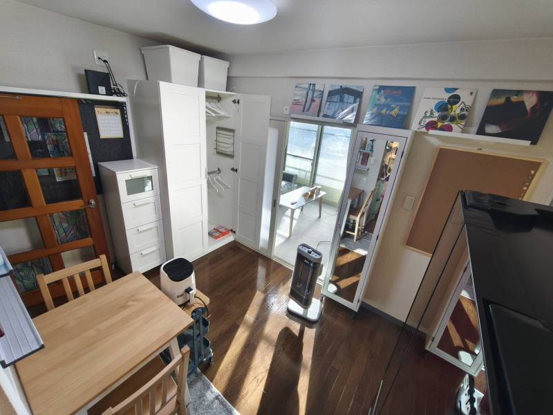 電熱ヒーター　タンス　wifiルーター　フライヤー　掲示板