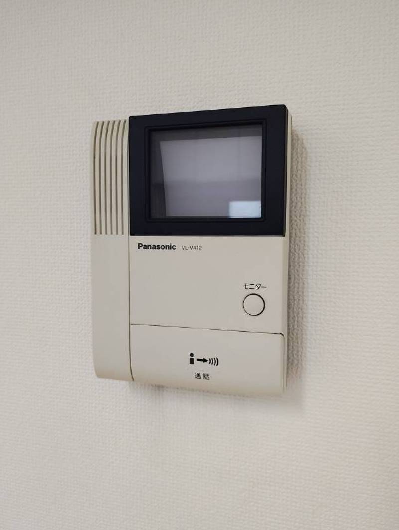 来訪者が確認できるモニター付きインターフォン