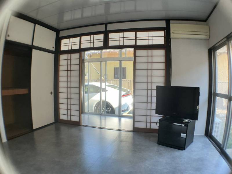 1F　リビング
とても日当たりがいいです。