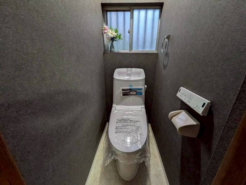 トイレは新品です