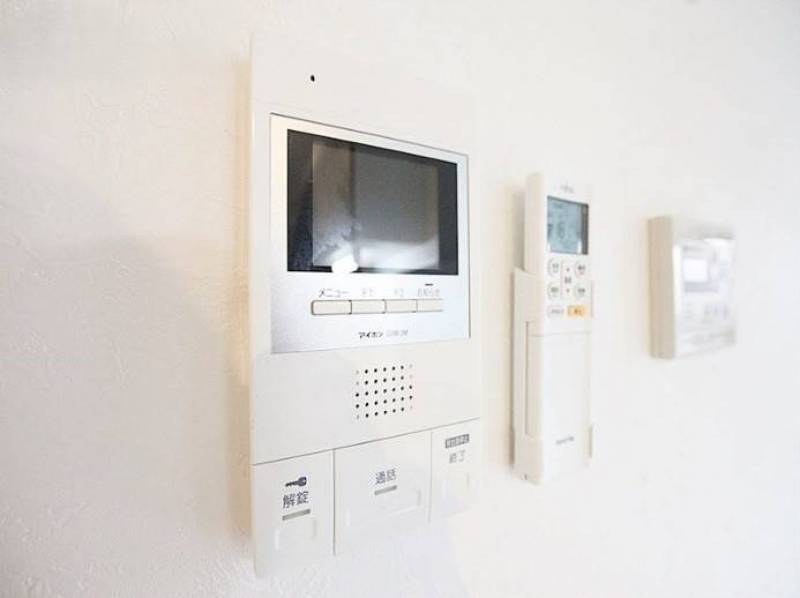TVインターホン付きなのは安心です。