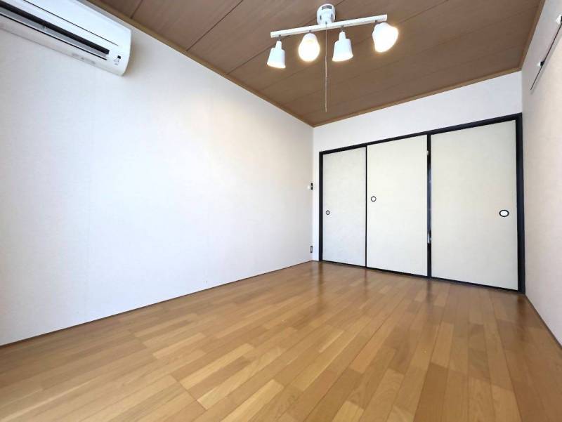 3部屋あるからファミリーでもゆったり使える♪