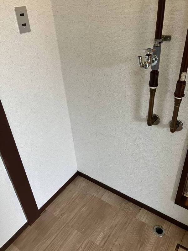 浴室横洗濯機置き場
