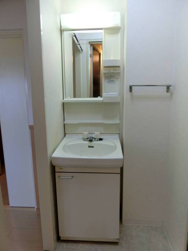 同じ間取りの別部屋の写真です。参考にどうぞ