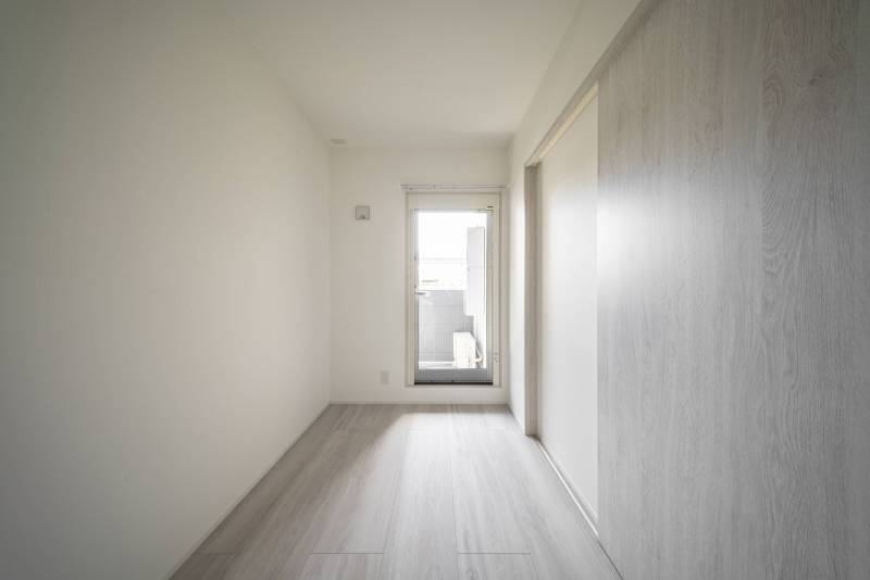 東側採光で朝の光で目覚めバッチリですね