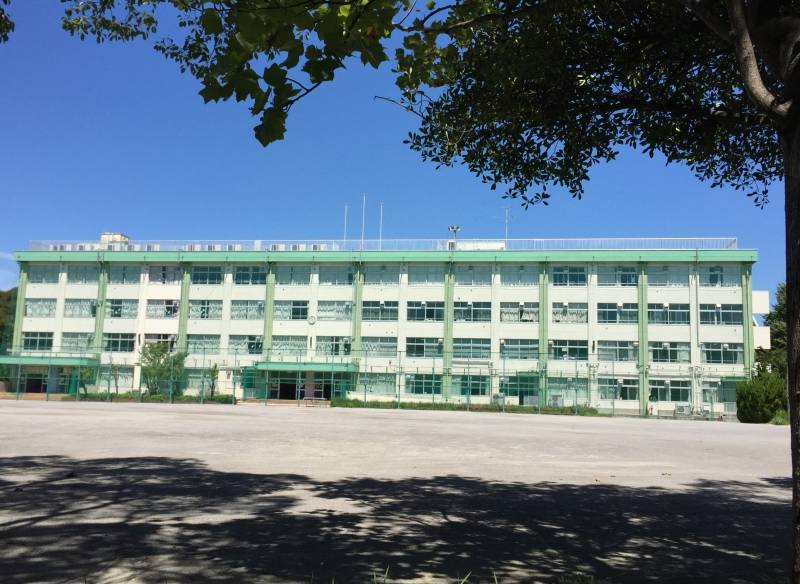 小中学校も徒歩５分内