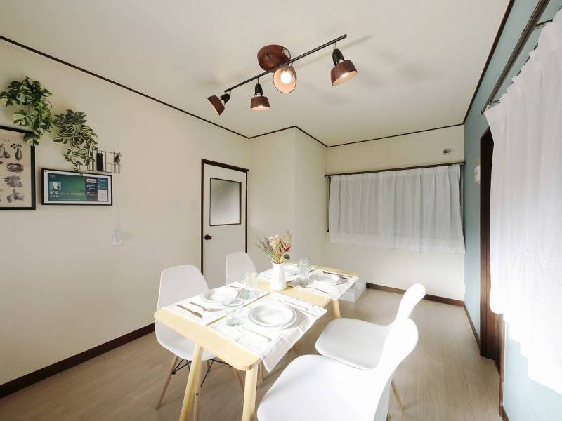 Echoで映像ニュースを朝食と一緒に。