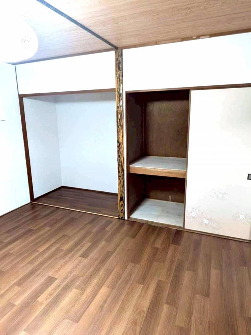 2Fの洋室1です。ほんとにキレイでです！