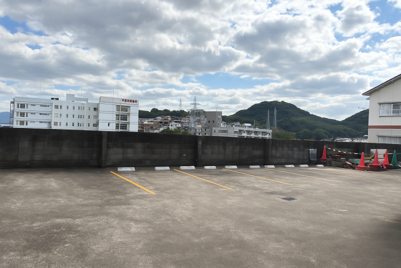 自走式駐車場　2台空きあり