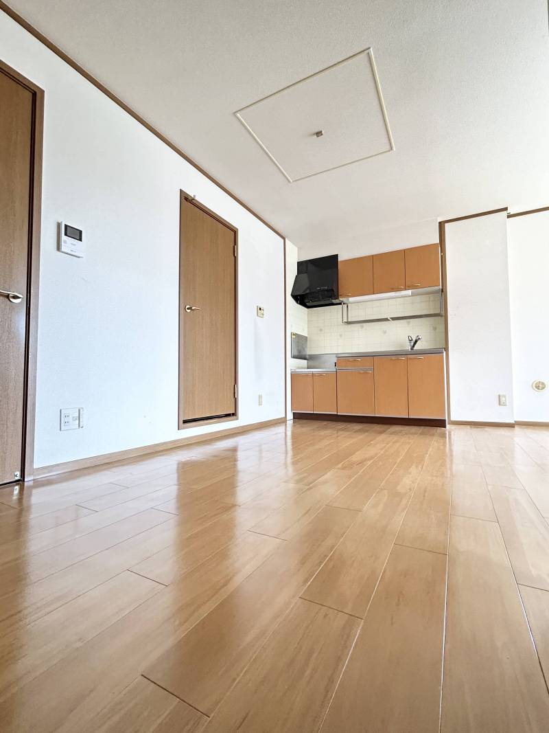 使いやすい動線設計されたメインルーム