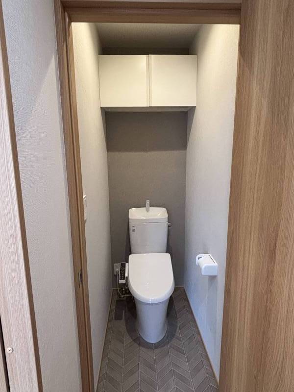 トイレにも収納あり