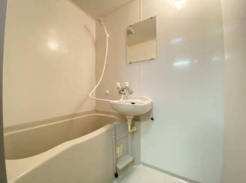 バス　トイレともちろん別☆