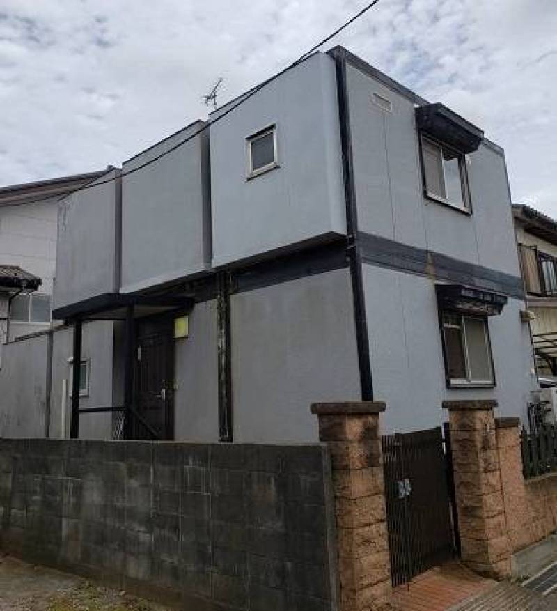 頑丈な鉄骨作りの戸建です♪