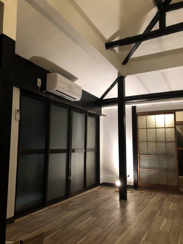 リビングにもエアコン新品(計2台)