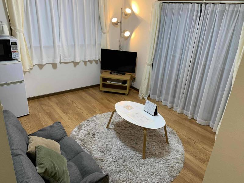 南向きの２面採光風通しも良し明るいお部屋です♬