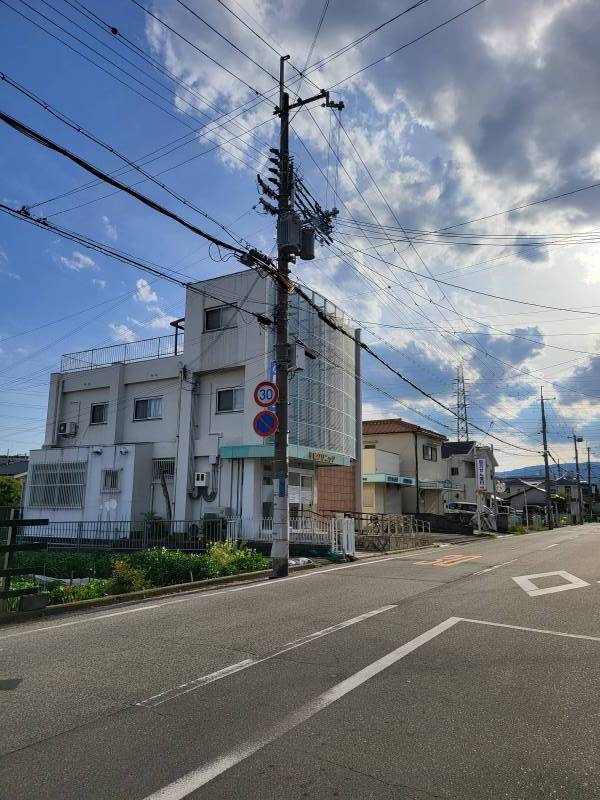 クリニックも近くにあり。
