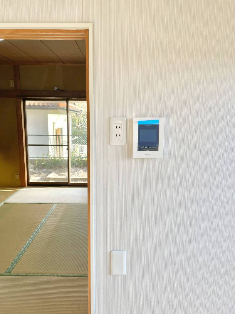 TVモニターインターホン付き！！