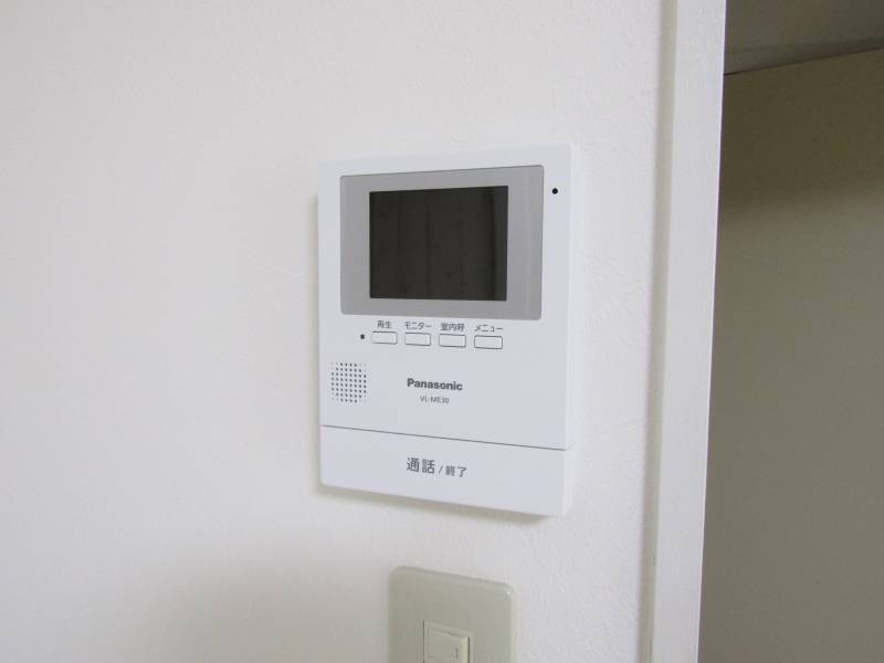 カメラ付きモニターホン
セキュリティも抜群